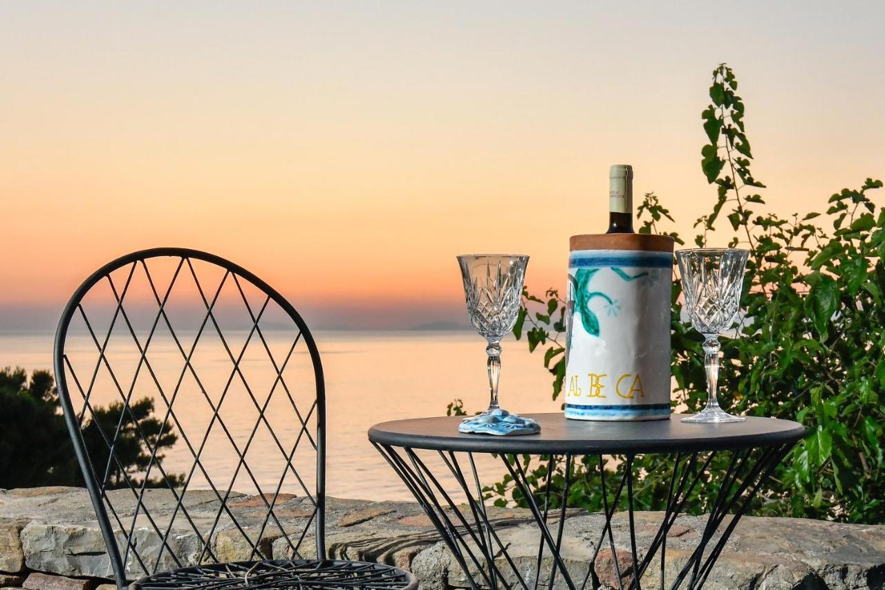 Albeca Boutique Hotel - Relais De Charme Sul Mare Castellabate Ngoại thất bức ảnh